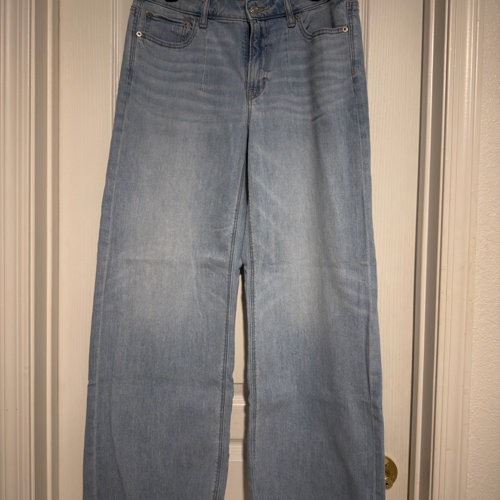 American Eagle Outfitters Light Blue Wide Leg Jeans